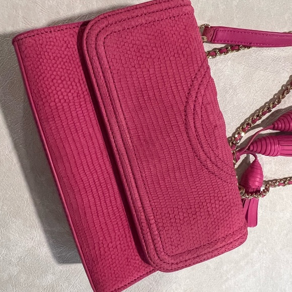 💖Tory Burch Fleming leather snake convertible 💖 - Picture 5 of 11